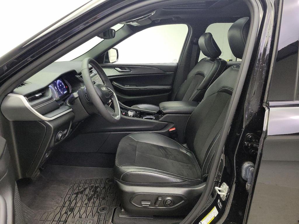 used 2023 Jeep Grand Cherokee L car, priced at $38,998