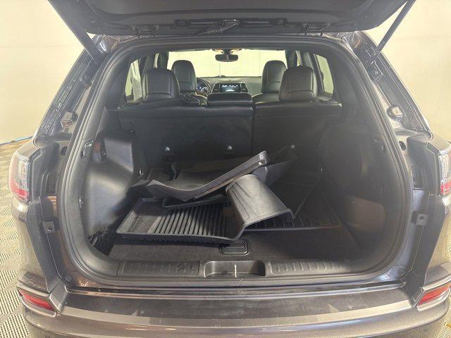 used 2019 Jeep Cherokee car, priced at $19,500