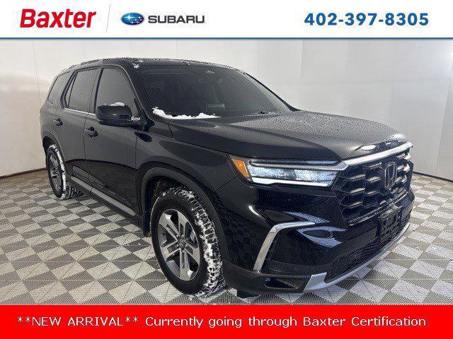 used 2025 Honda Pilot car, priced at $41,500