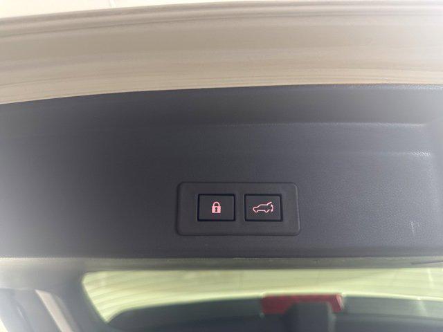 used 2020 Subaru Ascent car, priced at $25,300
