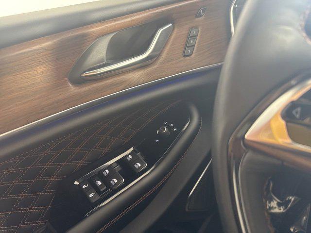 used 2024 Jeep Grand Cherokee L car, priced at $55,497