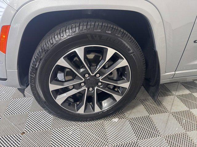 used 2024 Jeep Grand Cherokee L car, priced at $55,497