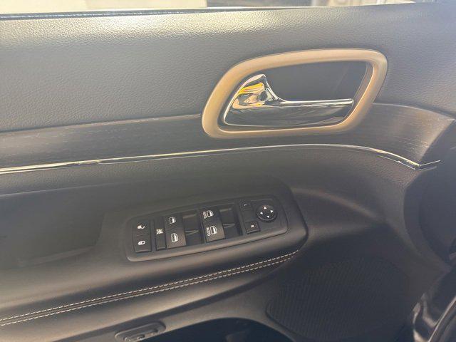 used 2014 Jeep Grand Cherokee car, priced at $10,495
