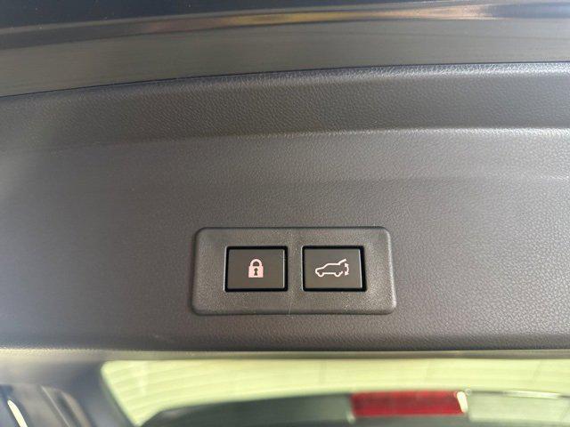 used 2024 Subaru Ascent car, priced at $41,997