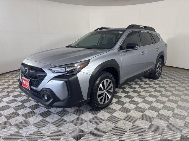 used 2025 Subaru Outback car, priced at $33,500