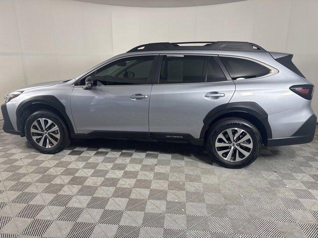 used 2025 Subaru Outback car, priced at $33,500