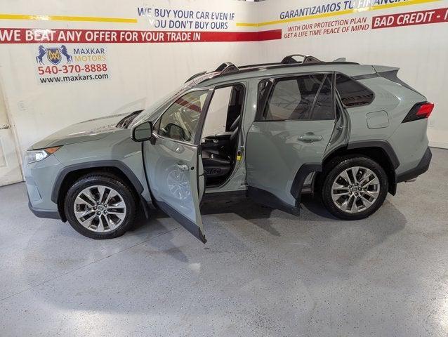 used 2019 Toyota RAV4 car, priced at $25,498