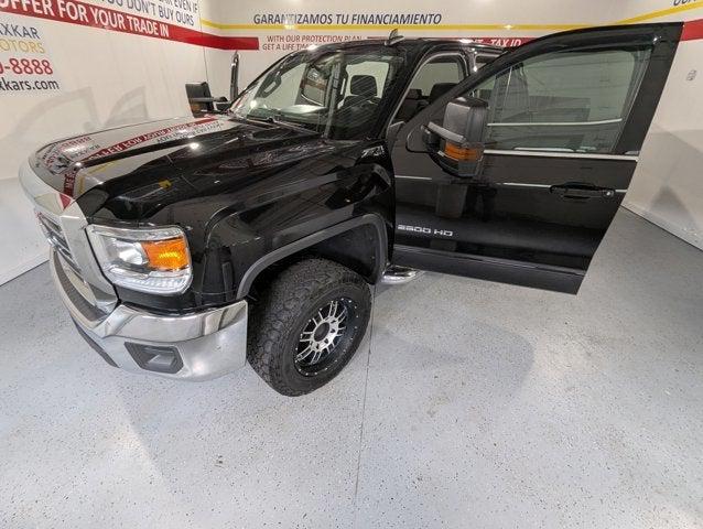 used 2017 GMC Sierra 2500 car, priced at $29,998
