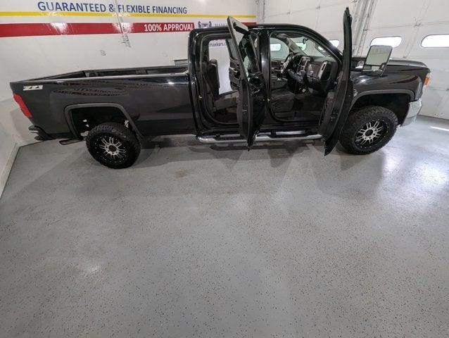 used 2017 GMC Sierra 2500 car, priced at $29,998