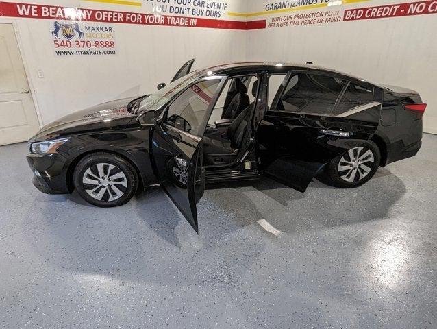 used 2019 Nissan Altima car