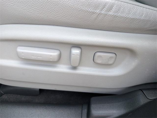 used 2016 Honda Pilot car, priced at $24,897