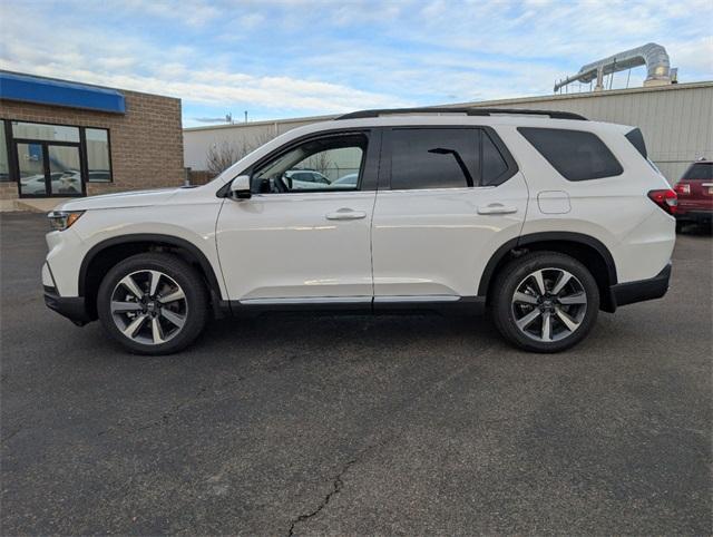 new 2025 Honda Pilot car, priced at $54,420