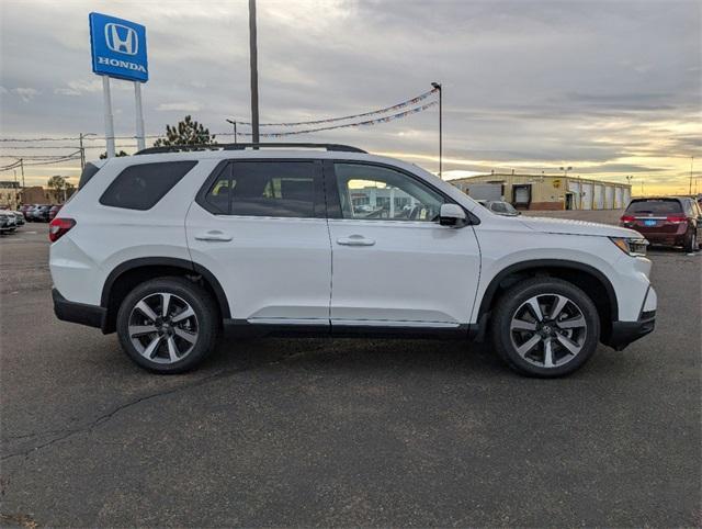 new 2025 Honda Pilot car, priced at $54,420