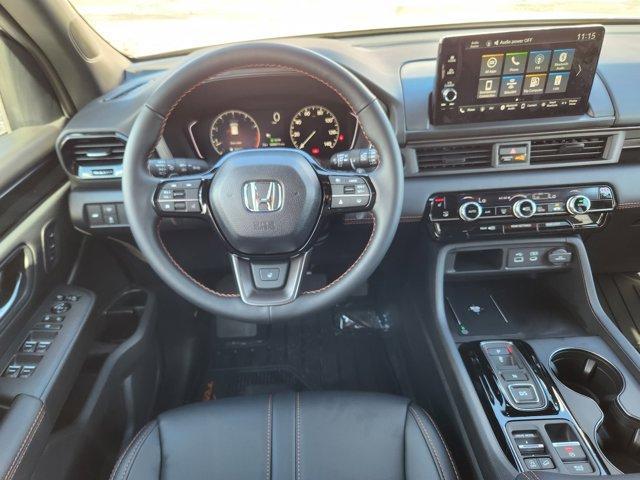 new 2025 Honda Pilot car, priced at $51,830