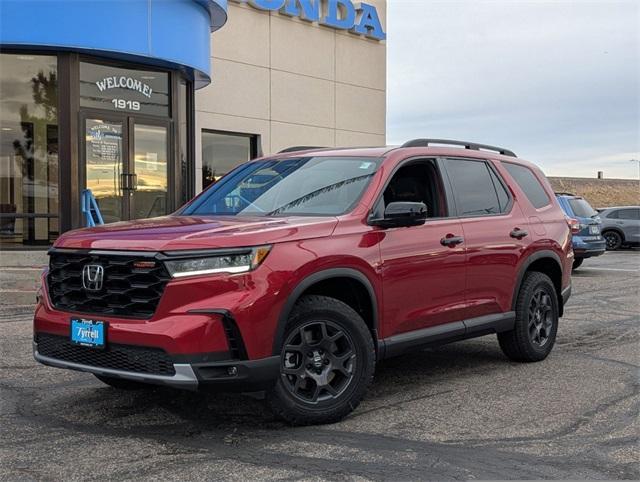 new 2025 Honda Pilot car, priced at $51,255