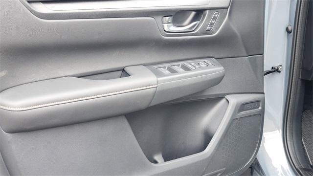 new 2026 Honda CR-V Hybrid car, priced at $42,130