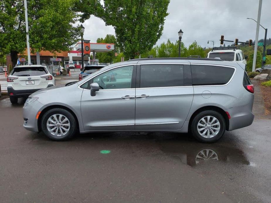used 2017 Chrysler Pacifica car, priced at $17,990