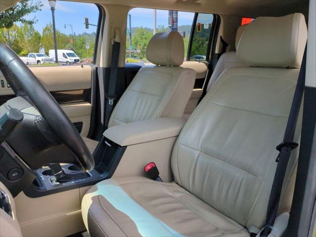 used 2013 Ford Flex car, priced at $8,990