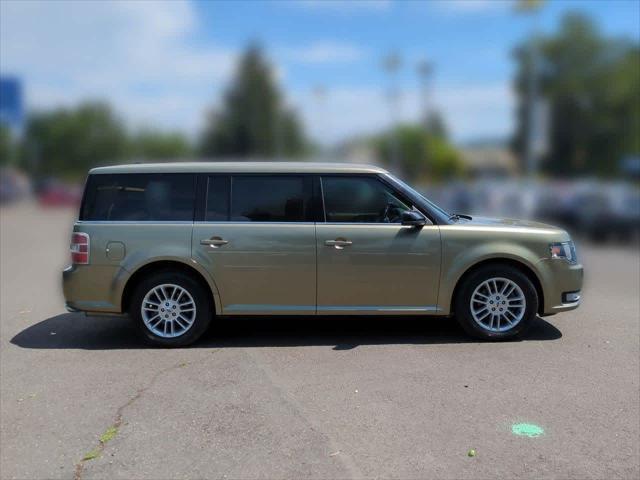 used 2013 Ford Flex car, priced at $8,990