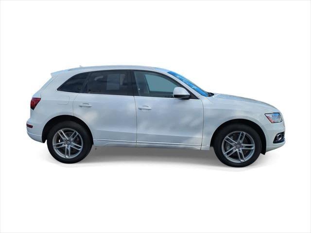 used 2014 Audi Q5 car, priced at $12,490