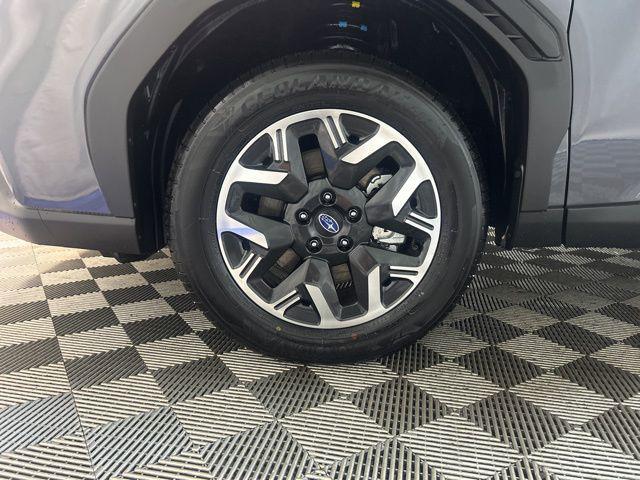 new 2025 Subaru Forester car, priced at $30,392