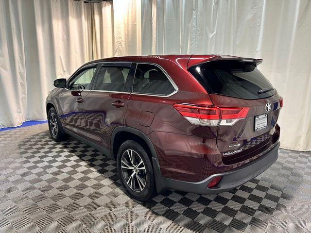 used 2019 Toyota Highlander car, priced at $21,131