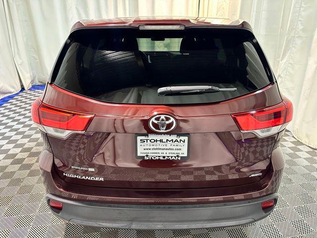 used 2019 Toyota Highlander car, priced at $21,131