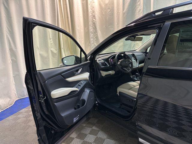 new 2025 Subaru Ascent car, priced at $46,212