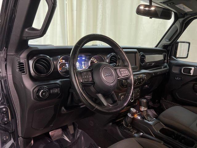 used 2020 Jeep Wrangler Unlimited car, priced at $33,213