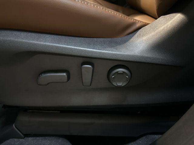 new 2025 Subaru Ascent car, priced at $49,916