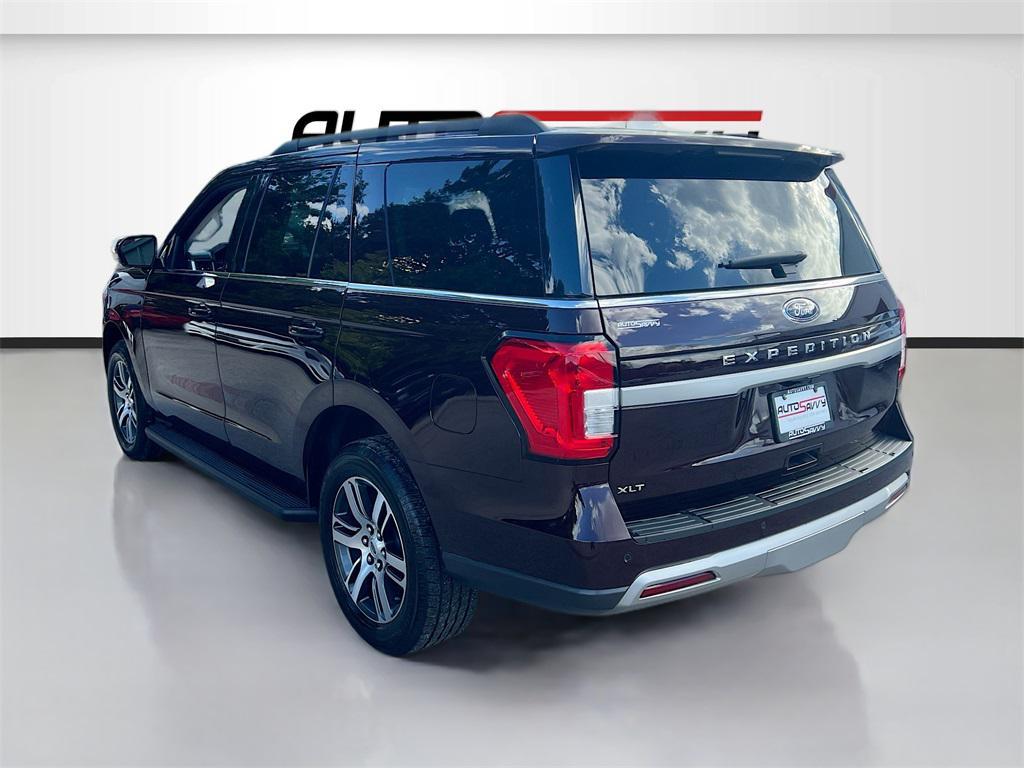 used 2024 Ford Expedition car, priced at $46,000