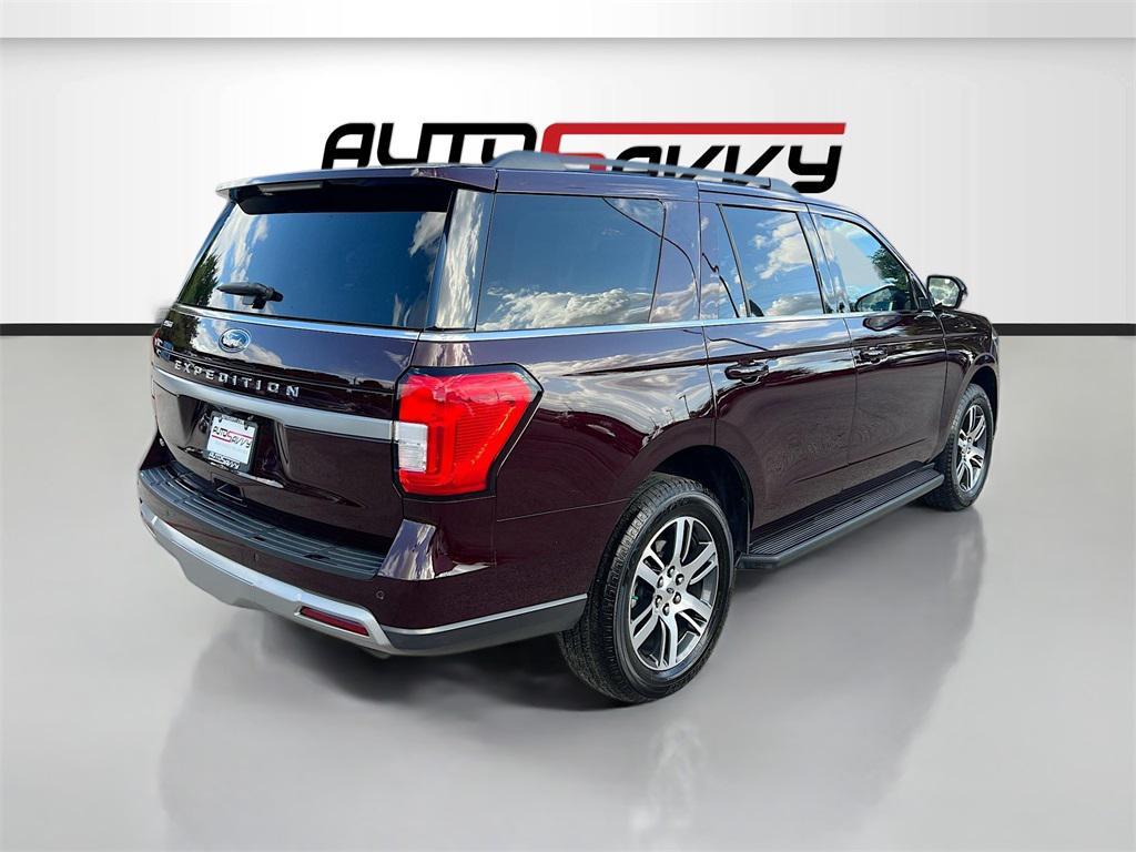 used 2024 Ford Expedition car, priced at $46,000