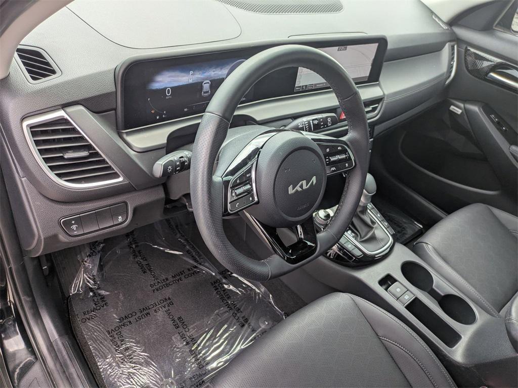 used 2024 Kia Seltos car, priced at $22,400