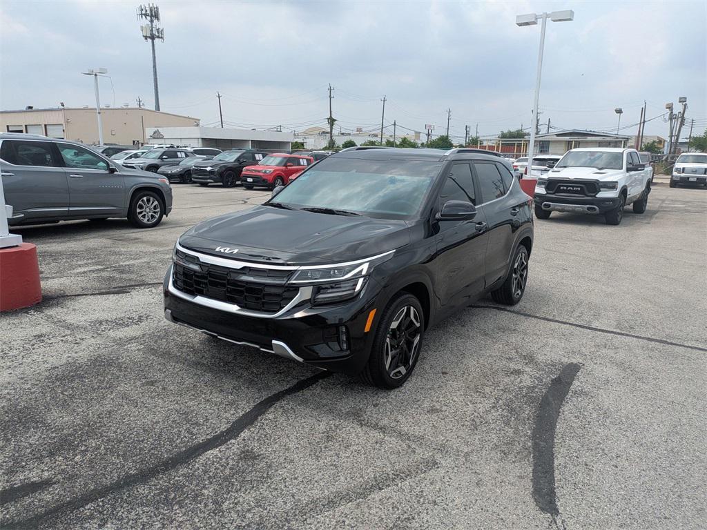 used 2024 Kia Seltos car, priced at $22,400