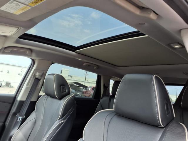 used 2022 Acura MDX car, priced at $34,200