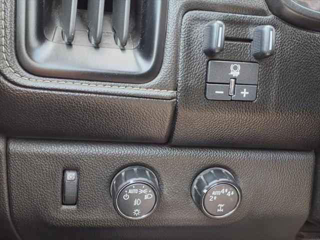 used 2021 GMC Canyon car, priced at $31,200