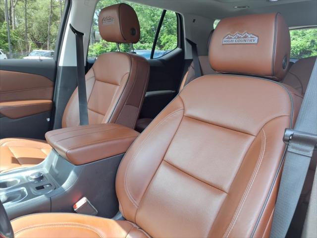 used 2021 Chevrolet Traverse car, priced at $32,000
