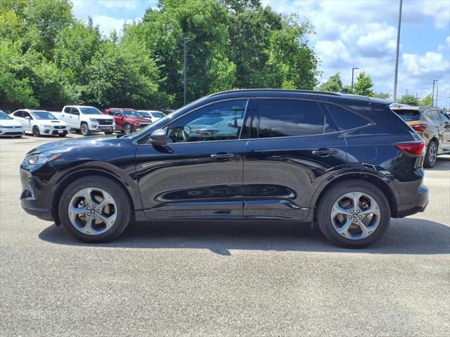 used 2024 Ford Escape car, priced at $21,100