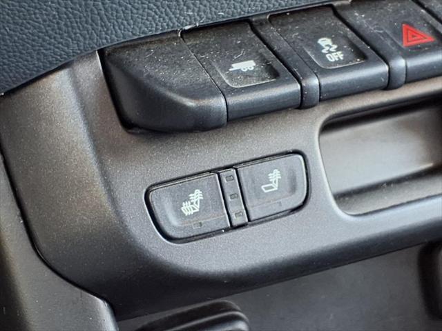 used 2022 Chevrolet Colorado car, priced at $29,000