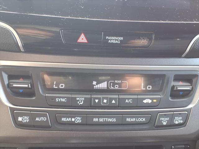 used 2021 Honda Pilot car, priced at $25,000