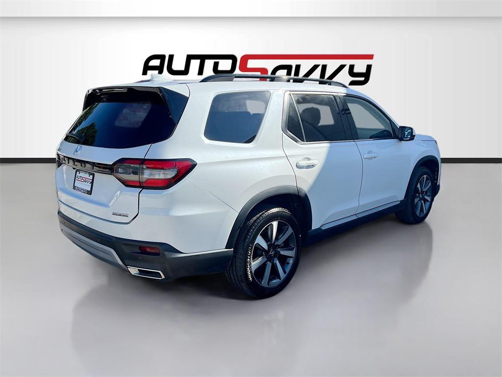 used 2023 Honda Pilot car, priced at $35,600