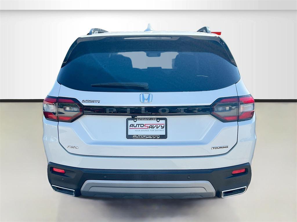 used 2023 Honda Pilot car, priced at $35,600