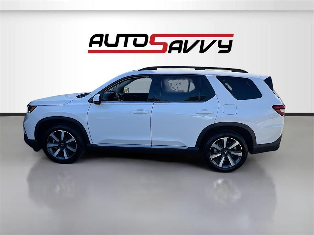 used 2023 Honda Pilot car, priced at $35,600