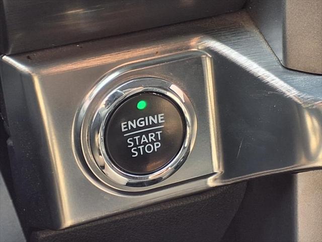used 2021 Ford F-150 car, priced at $33,600