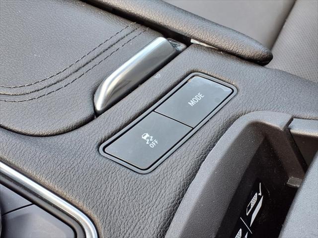 used 2023 Cadillac XT5 car, priced at $28,000