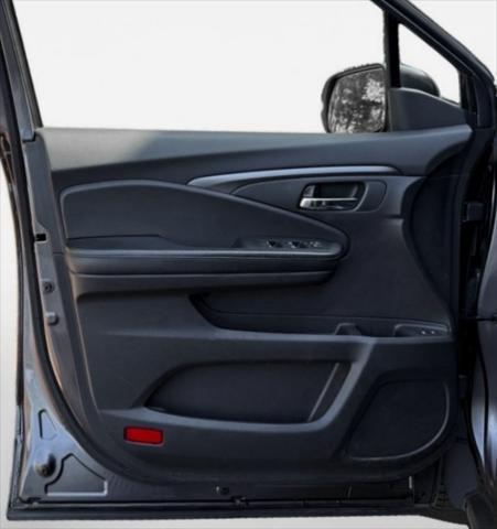 used 2016 Honda Pilot car, priced at $12,000