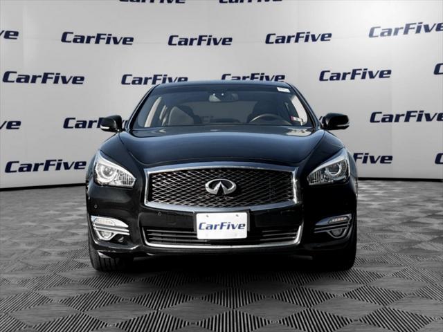 used 2018 INFINITI Q70 car, priced at $18,900