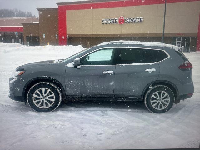 used 2020 Nissan Rogue car, priced at $17,900