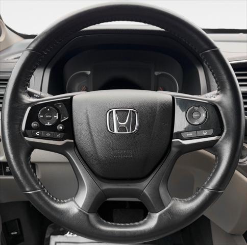 used 2022 Honda Pilot car, priced at $29,300