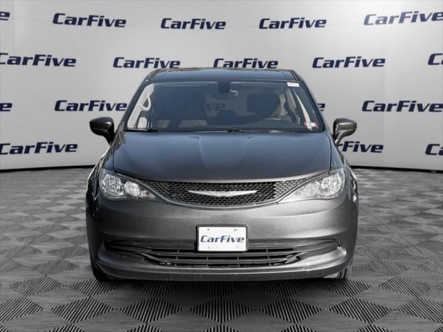 used 2017 Chrysler Pacifica car, priced at $11,900